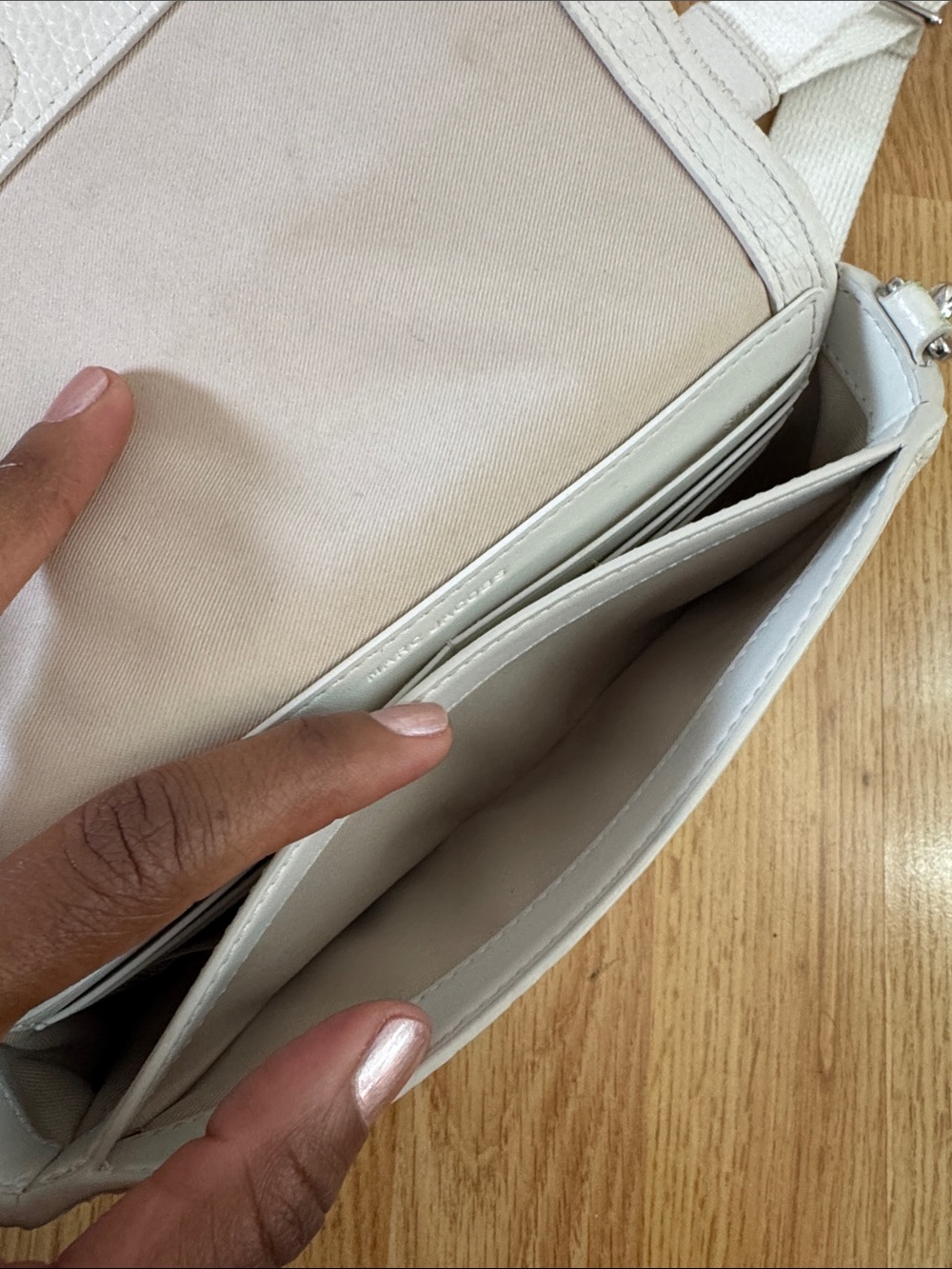 Marc Jacobs ‘The Mini Bag’ in White ✨ - Picture 8 of 13